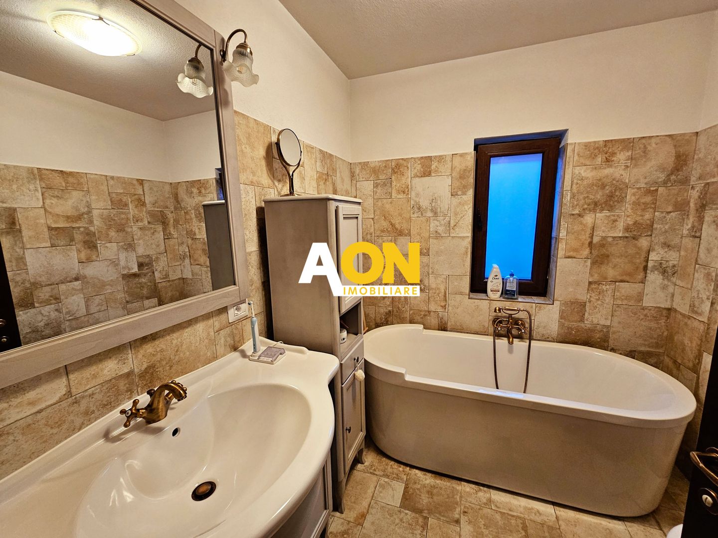 Casa noua, 6 camere, P+M, toate utilitatile, 608 mp teren, Micesti - Poză 11