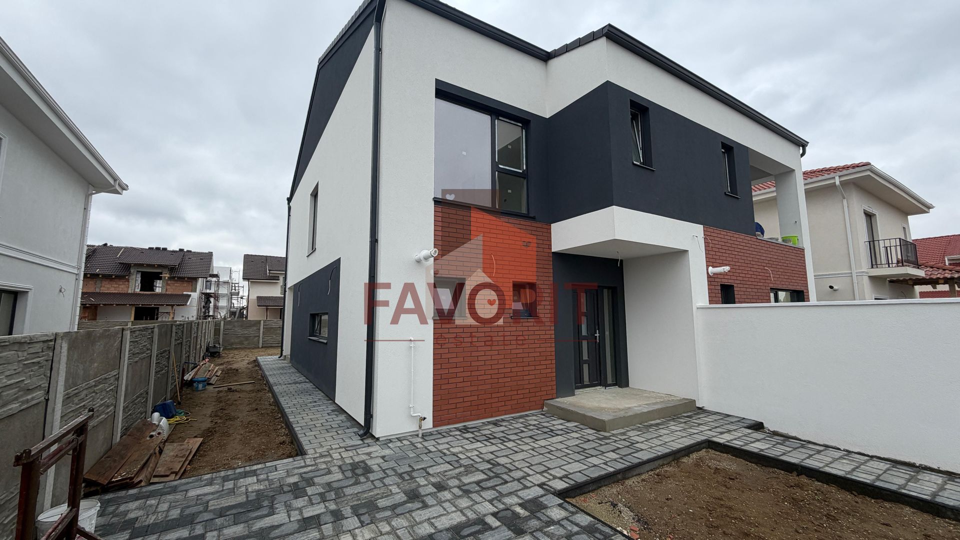 Duplex P+E | Toate utilitatile inclusiv asfalt | Statie de transport | Parc - Poză 2