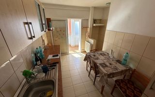 Apartament 2 camere decomandat | Tomis 2 – Vedere către Parcul Tomis - Poză 5