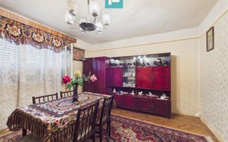 Casă cu 4 camere în localitatea Gurahonț, Arad - Poză 1