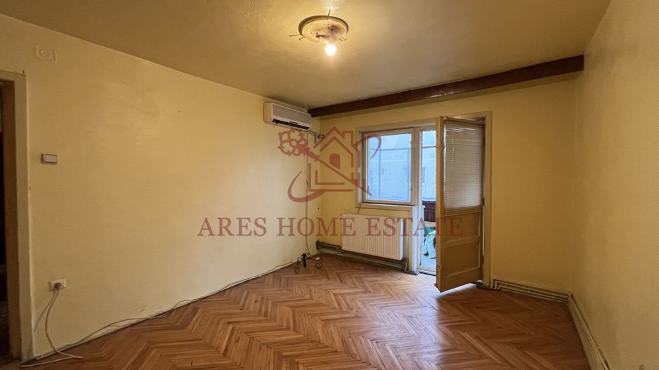 Etaj 1, 3 camere, spatios, 2 băi, centrală proprie – zonă excelentă - Poză 5