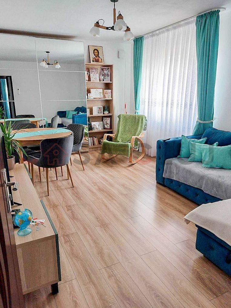 Finisaje moderne, zona linistita, ideal pentru familii - Poză 1