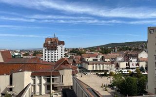 Apartament de 4 camere, 104mp, decomandat, Zona Piata Teatrului - Poză 7