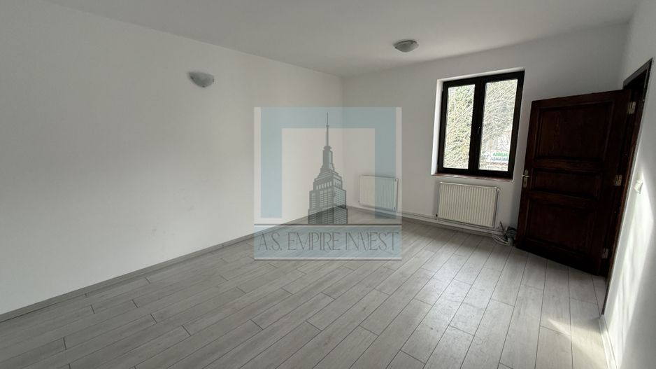 Apartament 2 camere decomandat - zona Centrul Civic - Poză 1