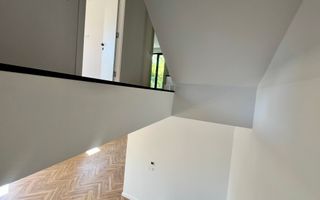Vilă **6 camere  **451mp // Zona Iancu Nicolae - Poză 49