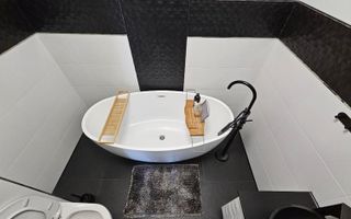 Apartament modern cu 3 camere Aparatorii Patriei in bloc nou - Poză 2