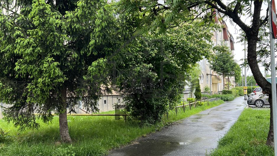 Apartament 2 camere decomandat,renovat integral, mobilier nou /pivniță - Poză 17