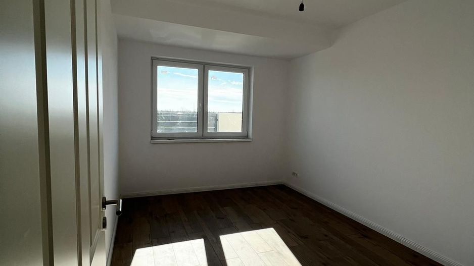 De vanzare Duplex de lux cu regim de inaltime P+1+ M. - Poză 10