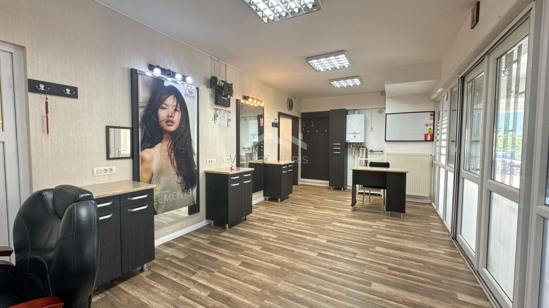 Spațiu comercial 45 mp parter - 2 parcări - salon amenajat - Poză 12