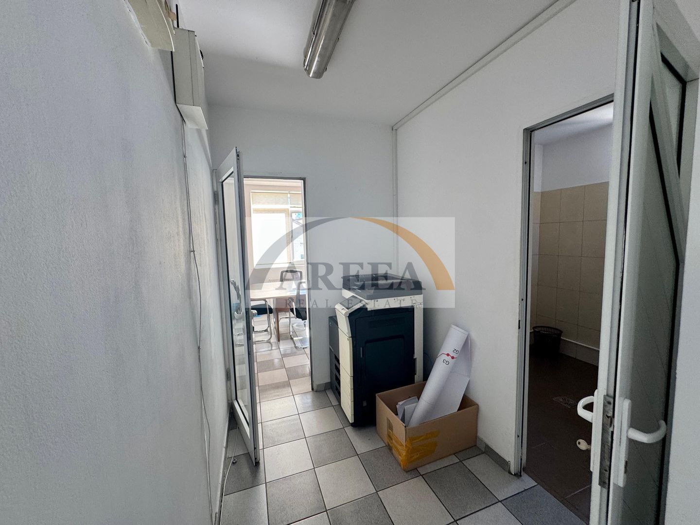 OPORTUNITATE - vila-curte individuala-garaj la Domenii-Popisteanu - Poză 13