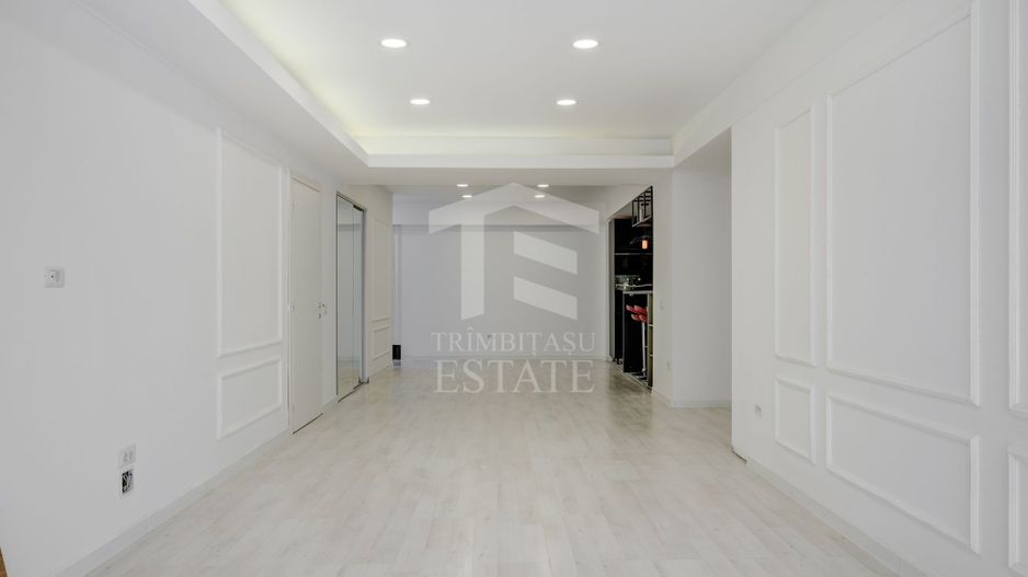 Apartament 3 camere superb si curte proprie Parc Herastrau - Poză 4