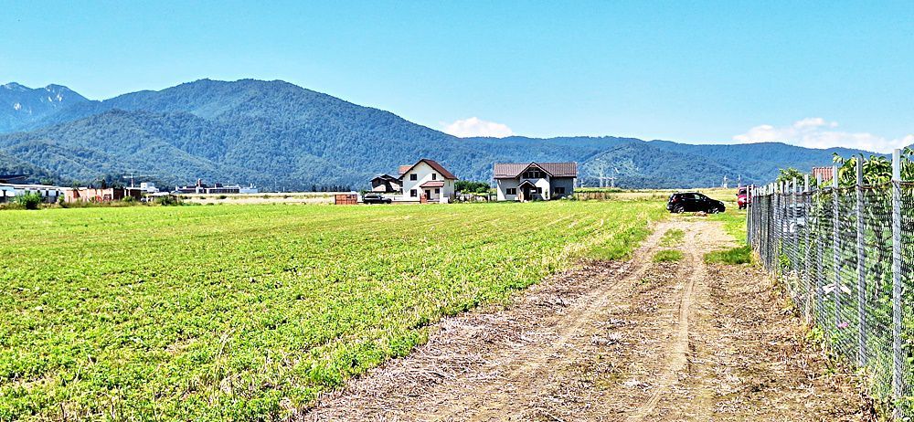 Sacele, teren intravilan 1386 mp, parau, priveliste superba, 45 euro/mp - Poză 11