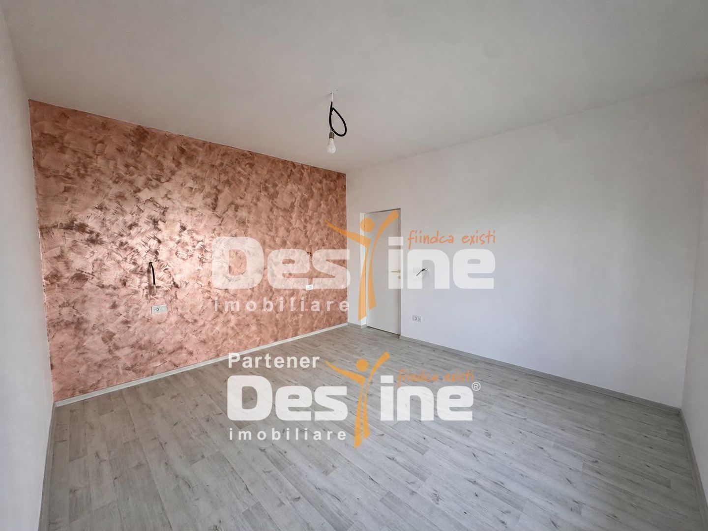 Casă individuală 4 camere, în Cartier - 124mp utili, teren - 450mp - Poză 8