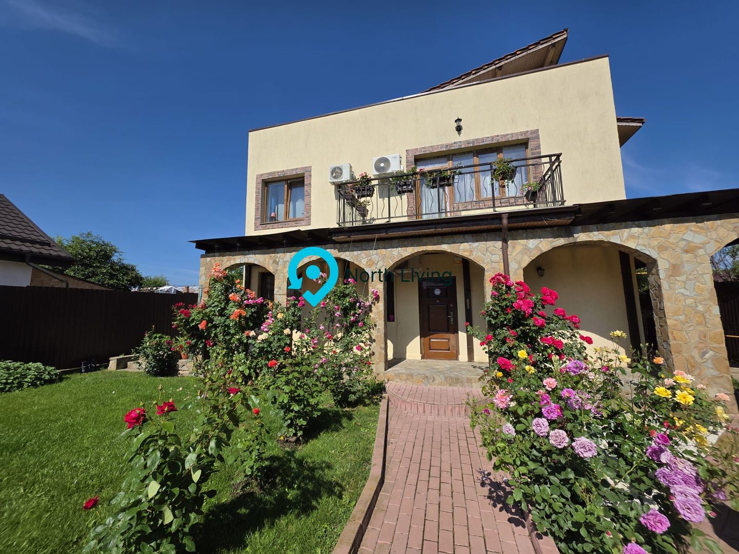 Proprietate unică în centrul Tunariului | | 340 mp utili | Teren 686 m - Poză 1