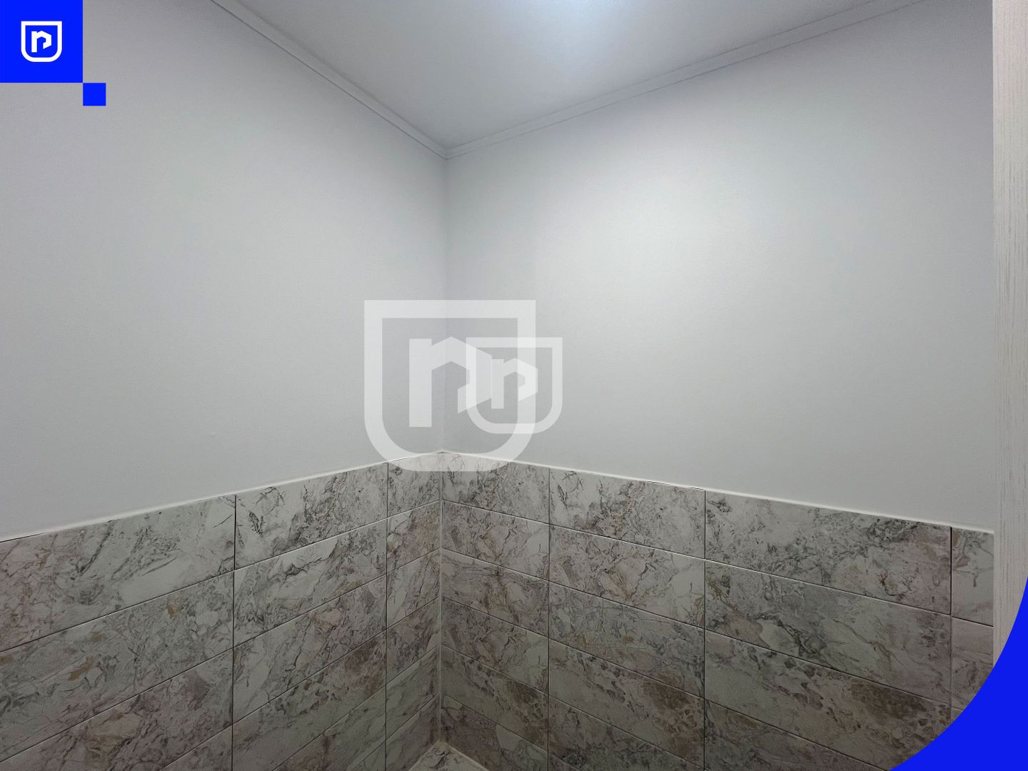 Apartament 2 camere situat in Gura Humorului (central) - BUCOVINA - Poză 10