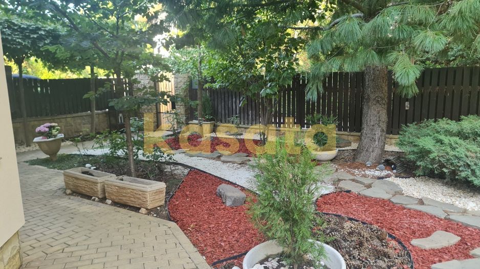 Vila care redefinește echilibrul între rafinament, spațiu și liniște - Poză 69