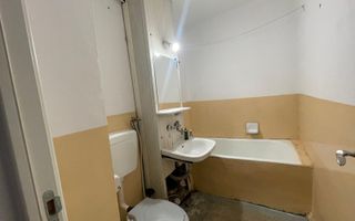 GARSONIERA SPATIOASA CU BALCON INCHIS | ZONA LINISTITA | RADAUTI - Poză 7