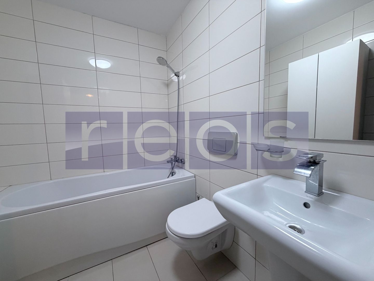 VANZARE 2 CAMERE COSMOPOLIS | VEDERE PISCINA | PARCARE INCLUSA | - Poză 11