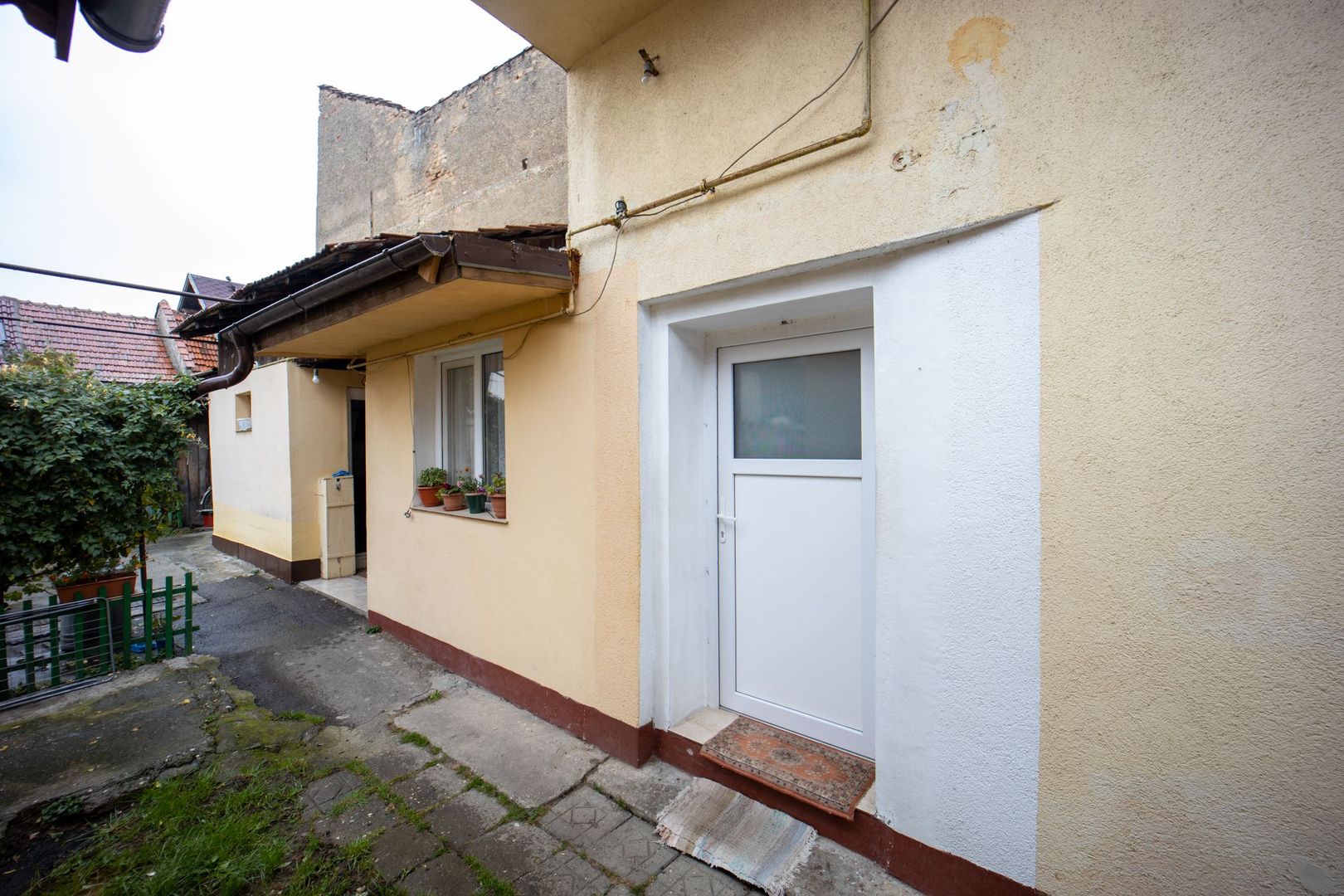 Casa 92mp Zona Centrala Strada Morii - Poză 3