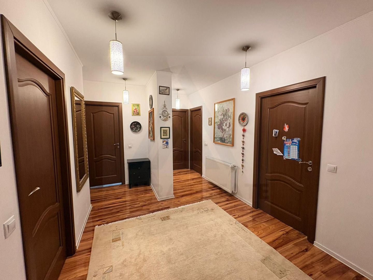 Casă versatila intretinuta 143 mp utili 5 camere 3 bai pivnita Lazaret - Poză 5
