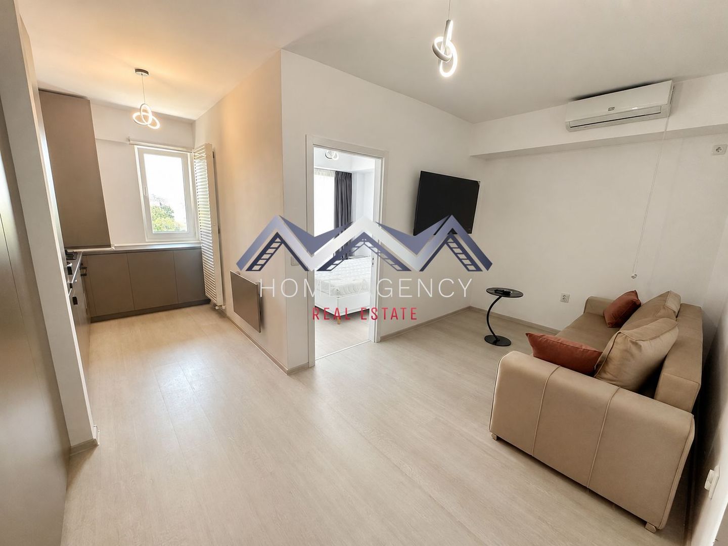 Apartament 2 camere | prima închiriere | Otopeni central - Poză 1