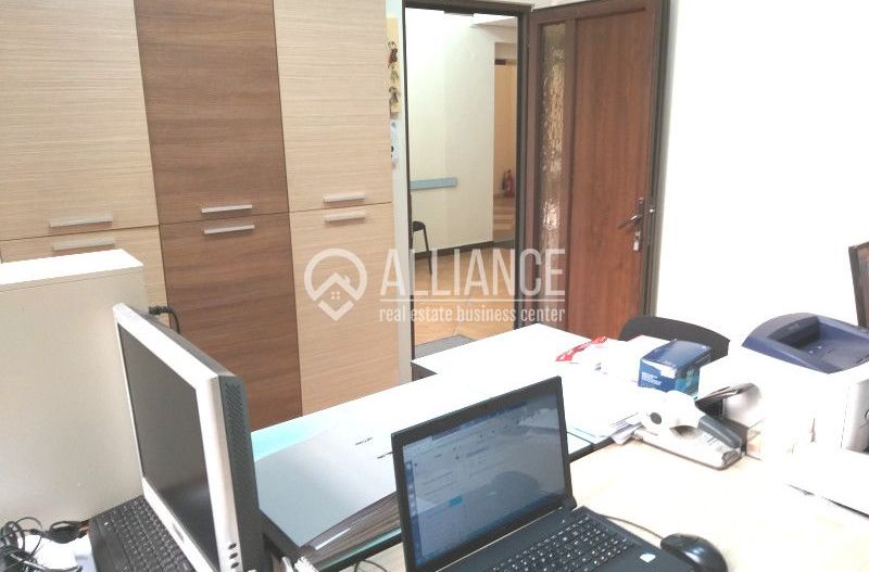 BALADA NEJ(COD03)-Birouri cu suprafete mici, medii si parcare! - Poză 57