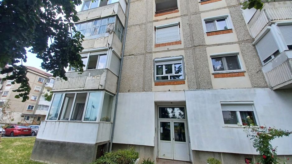 Apartament 3 camere,3 balcoane Dragos Voda. 87 500 E (neg). Comision 0 - Poză 2
