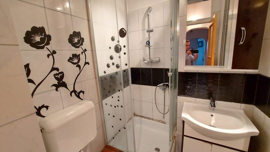 Apartament 4 camere Aparatorii Patriei | Universitatea Spiru Haret - Poză 11