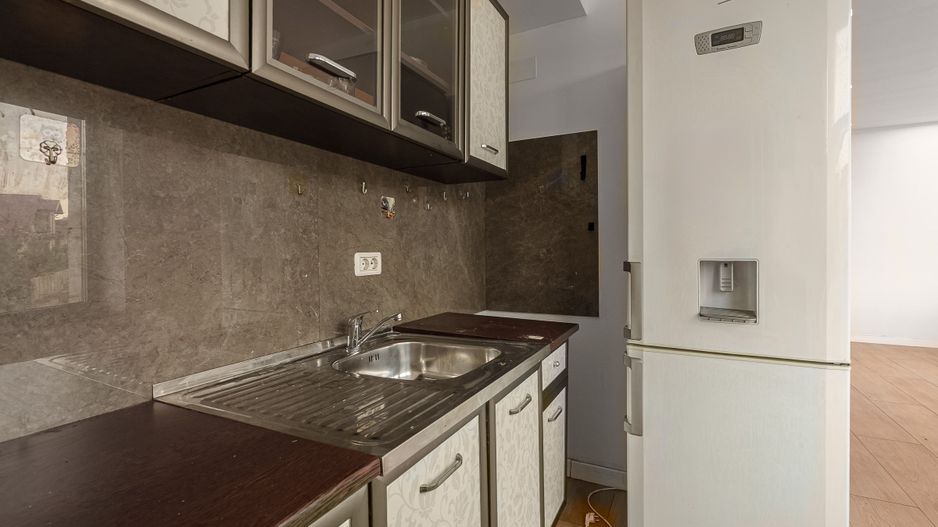 Apt 2 camere Berceni Turnu Magurele vis-a-vis Mega Image bloc 2019 - Poză 5