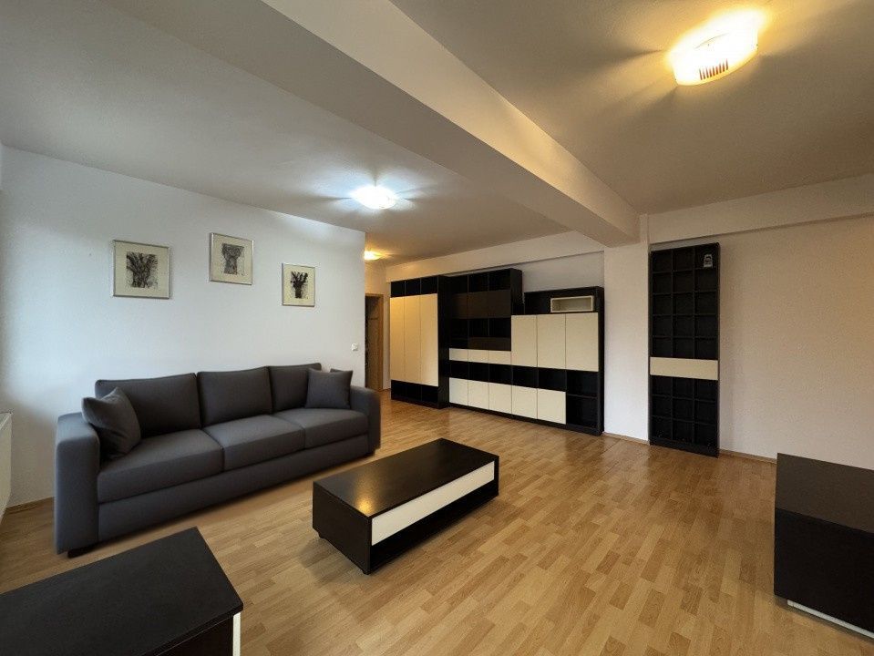 Apartament cu 3 camere, 2 bai, parter inalt, bloc nou, zona Lipovei. COMISION 0  - Poză 1