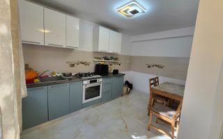 Casa Mobilata 4 camere Panouri Fotovoltaice Theodor Pallady - Poză 7