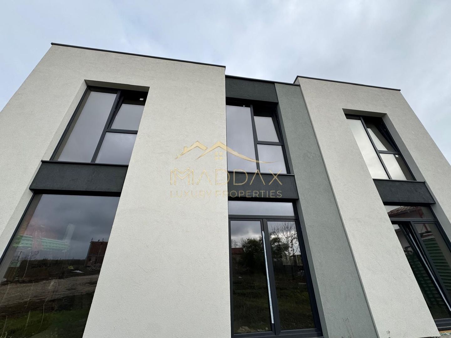 Vila balotesti - Poză 2