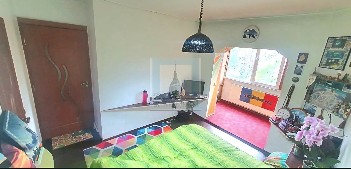 Apartament 4 camere de vanzare/ zona Tractorul - Poză 7