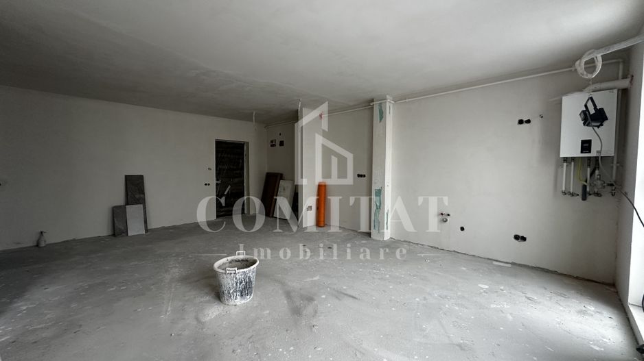 Apartament la etaj intermediar | Bloc exclusivist | Eroilor - Poză 3