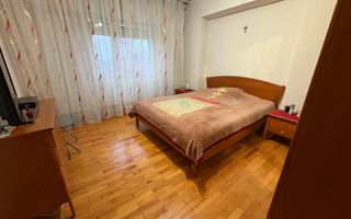 Apartament 3 camere Complexul Studentesc - Poză 6