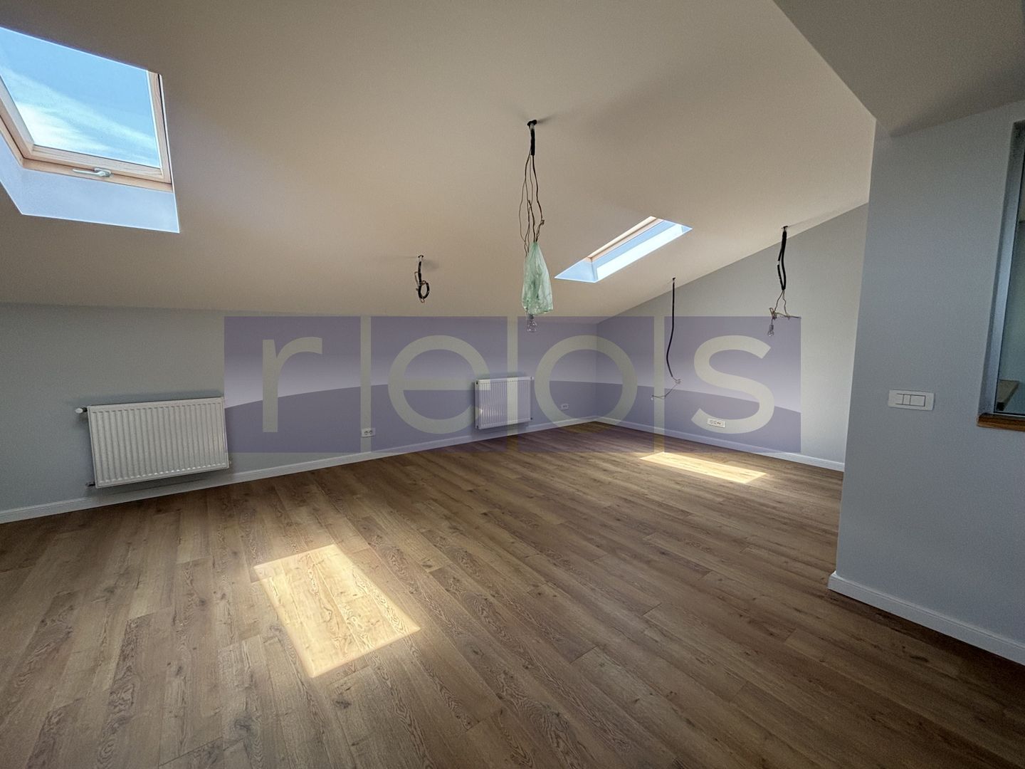 VANZARE VILA SUPERBA IN OTOPENI | 5 CAMERE | TEREN 325 MP - Poză 18