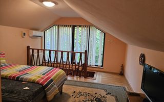 🏡 Casă cu demisol, parter și mansardă – Str. Victoriei, zonă centrală - Poză 5