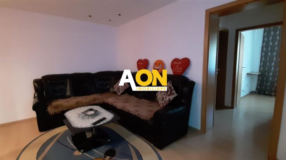 Apartament 3 camere, etaj 1, Cetate - Poză 1