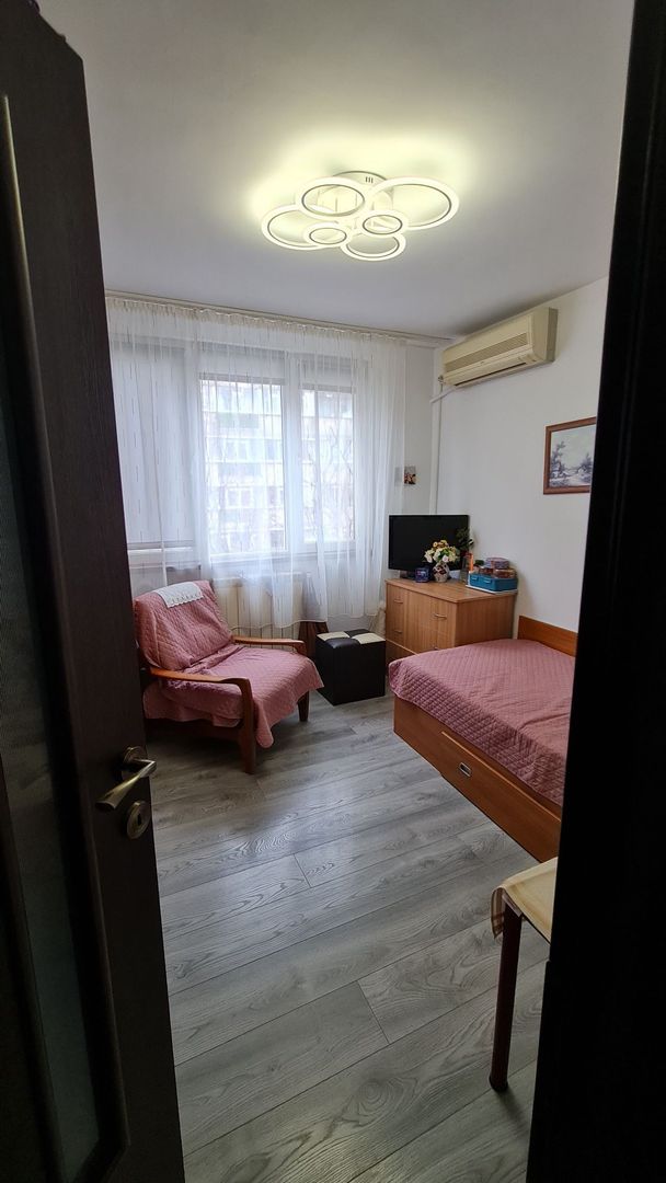 Apartament 4 Camere Berceni - Poză 5