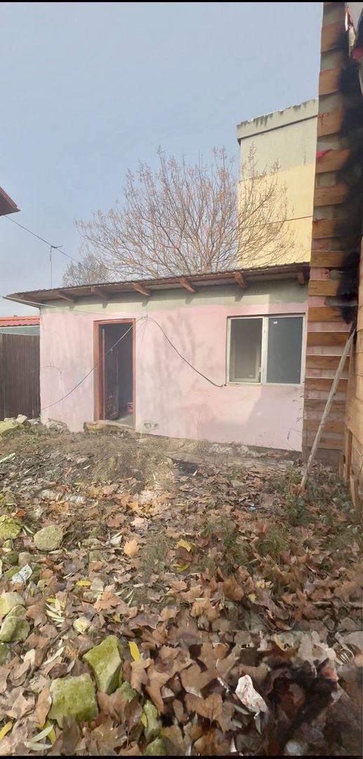 Teren de vânzare pe Strada Orhideelor- 320 mp - Poză 6