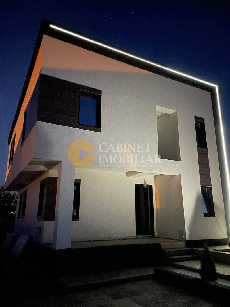 Vila 4 Camere Rediu - Poză 1