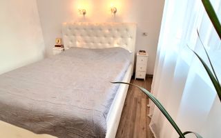 Apartament cu 2 camere, complet mobilat și utilat modern, 0% Comision, Giroc - Poză 3