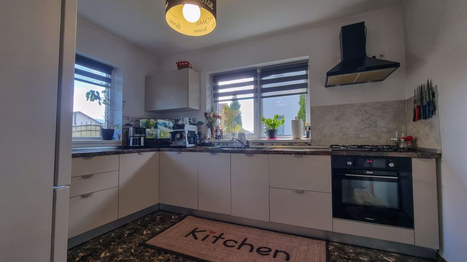 Duplex spațios cu grădină amenajată – Cartier Izvor, Brașov - Poză 4