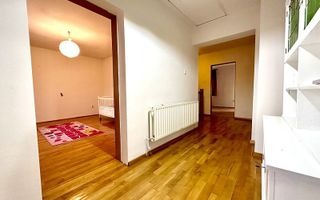 Casa la intrare în Ghiroda - Poză 30