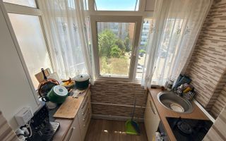 2 decomandate - etaj 3 - 50mp - centrala proprie - modern - Craiovita - Poză 5