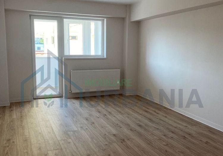 Apartament 2 camere, 67 mp, zona centrala Pascani - Poză 2