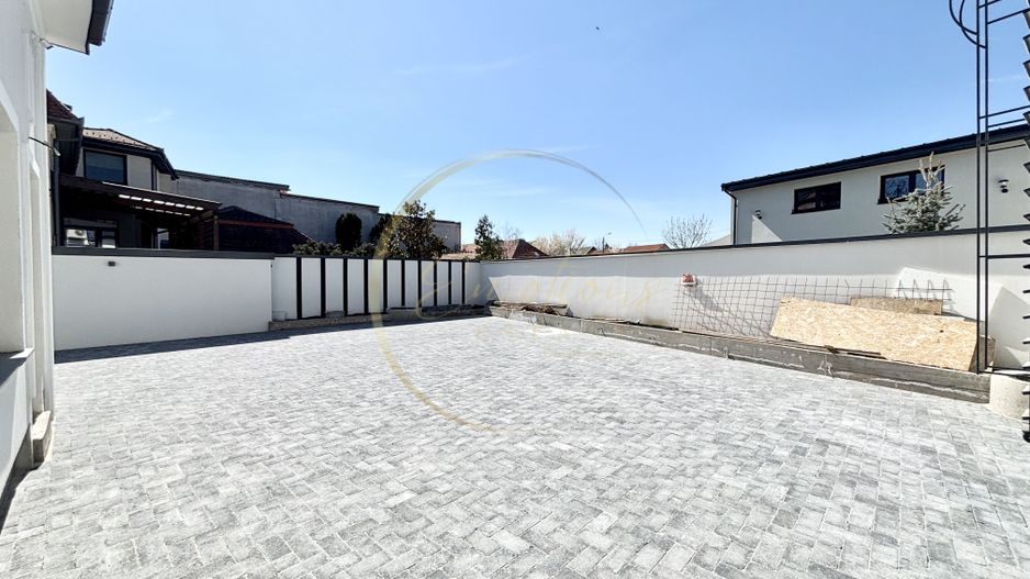 Spațiu Comercial de 200 mp Utili + 200 mp Curte Privată – Circumvalatiunii - Poză 3