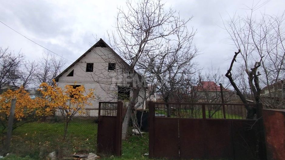 Casă cu 3 camere 106 m.p în com. Chetrosu, raionul Anenii Noi - Poză 4