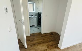 Casa finisaje de inalta calitate, 144mp utili, 350mp teren Giarmata - Poză 6