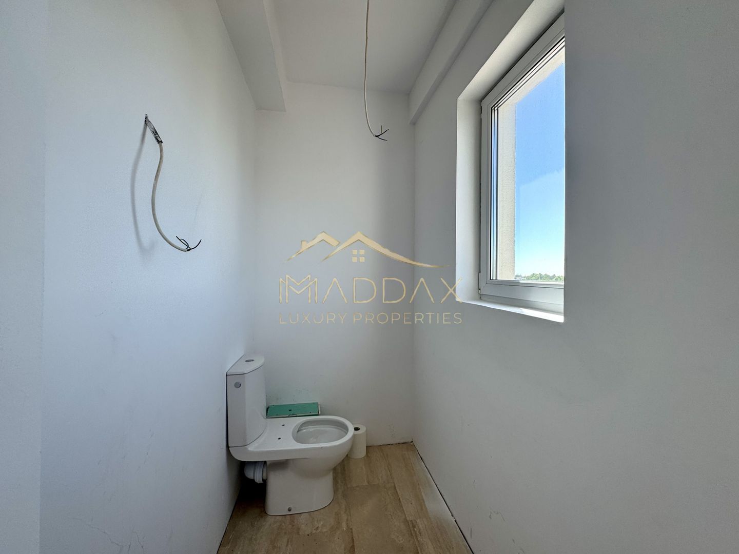 Duplex cu 4 Camere *211mp* Mobilat Complet/ 1 parking / Erou Iancu Nicolae - Poză 17